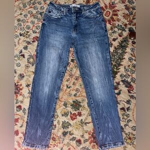 KanCan Relaxed Fit Ankle Jeans